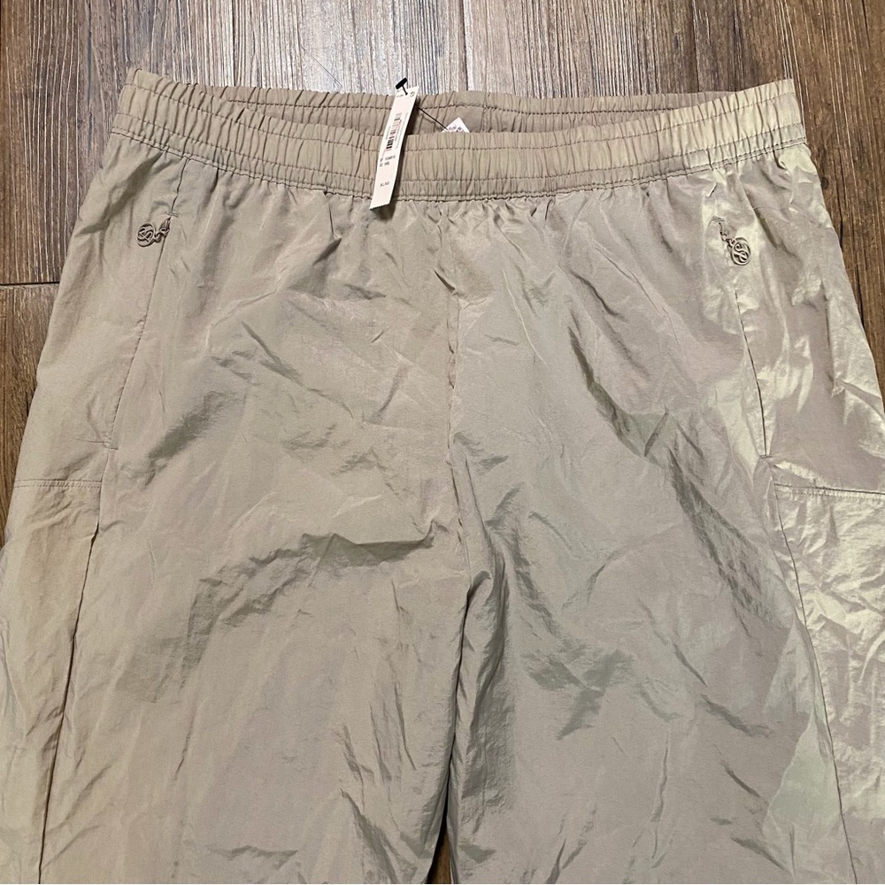 Men's Lightweight Elastic-Waist Jogger Pants - Beige - Picture 4 of 7
